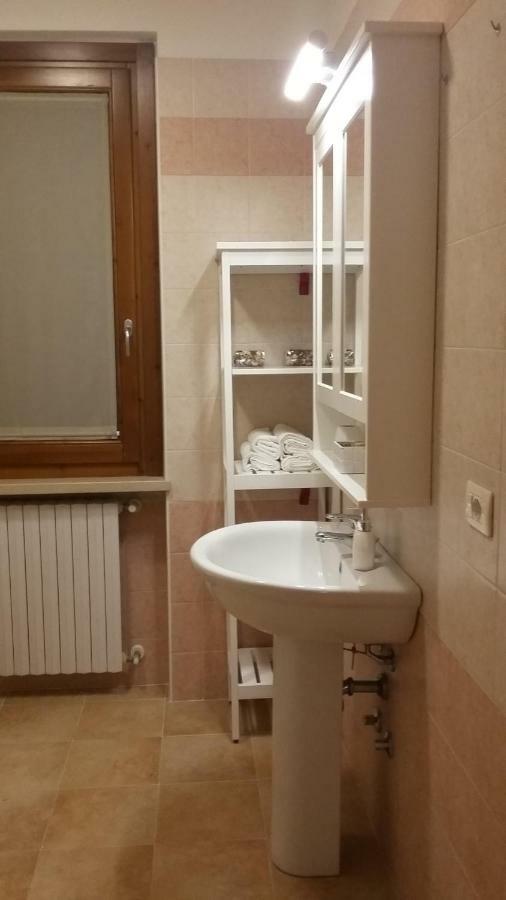 Residenza Leon Panzió Castelnuovo del Garda Kültér fotó