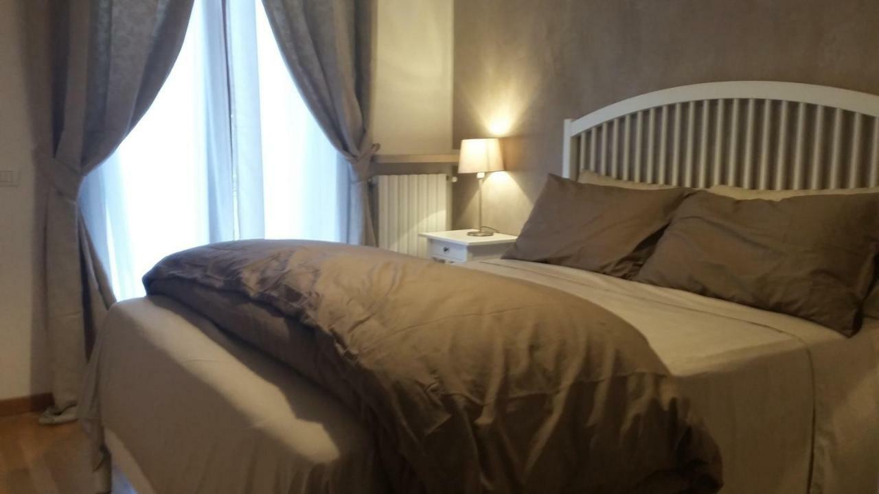 Residenza Leon Panzió Castelnuovo del Garda Kültér fotó